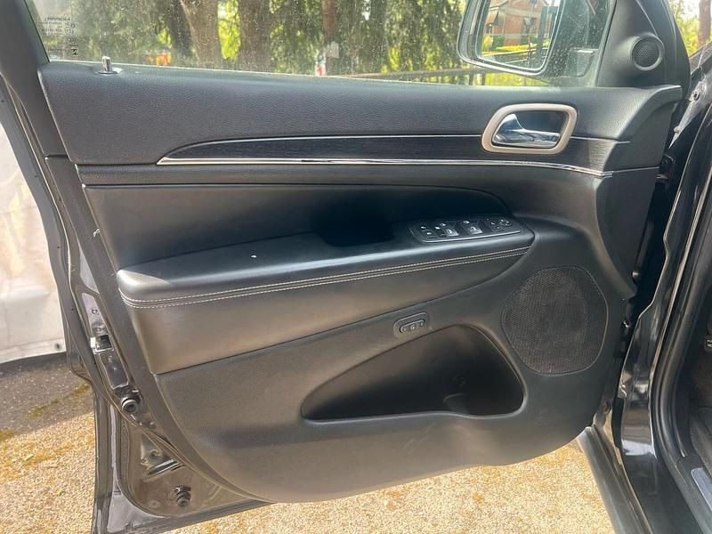 Usata Jeep Grand Cherokee 250 CV (183 kW) 2014 Nero SUV