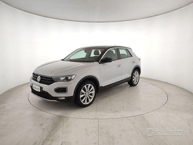 Bianco Usata 2019 VW T-Roc Style SUV | 21.400 € (Buon prezzo) - Immagine 1/4