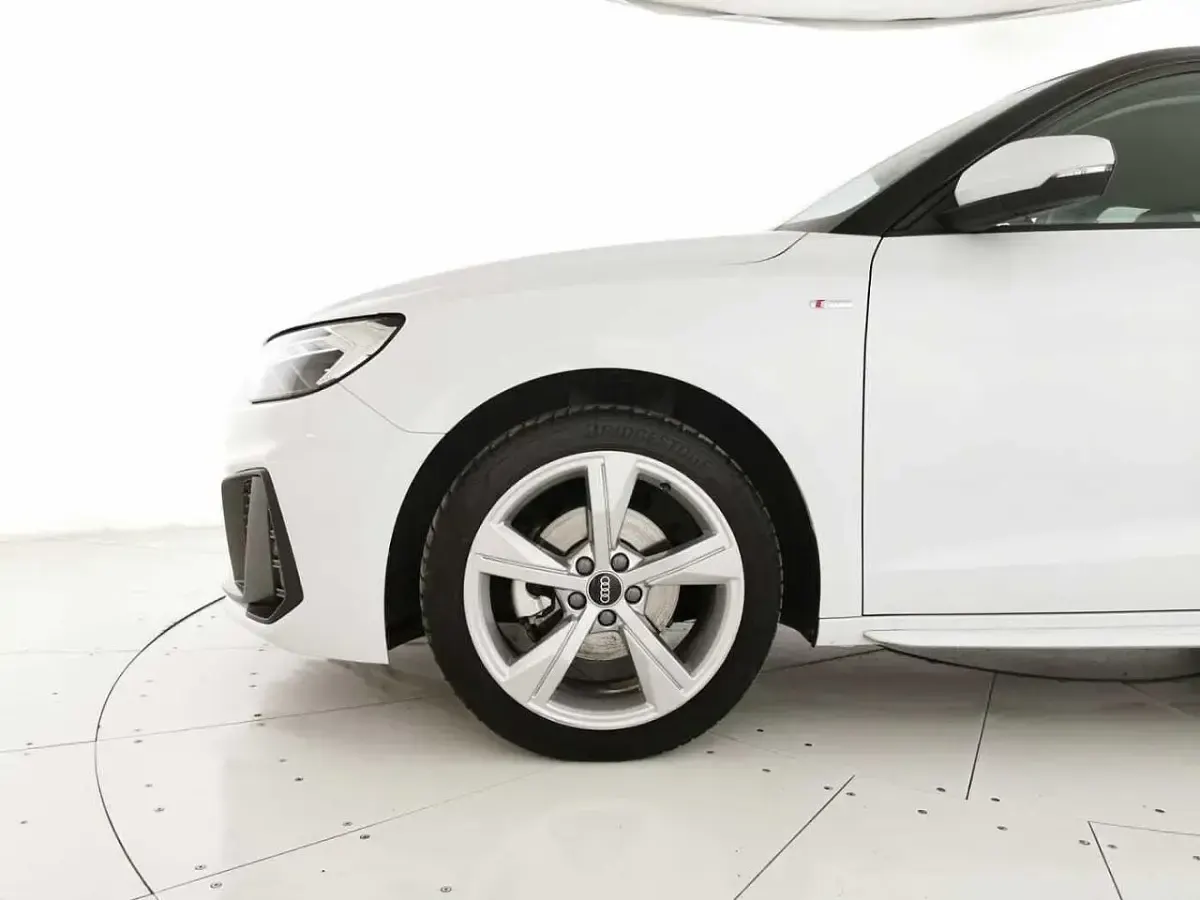 Usata Audi A1 Sportback S-Line 150 CV (110 kW) 2024 Bianco Utilitaria