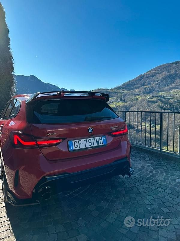 Usata BMW M135 306 CV (225 kW) 2019 Rosso Utilitaria