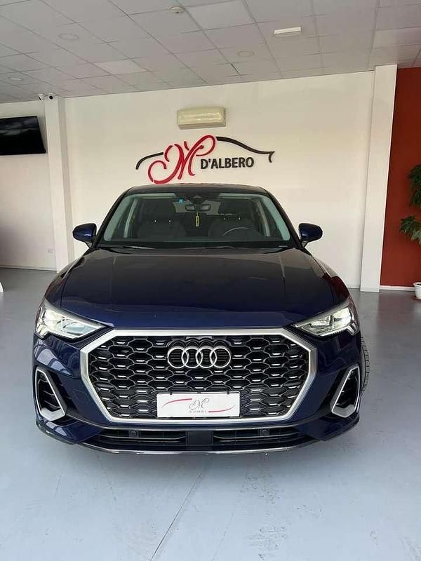 Blu Usata 2021 Audi Q3 S-Line SUV | 33.400 € (Buon prezzo) - Immagine 1/4