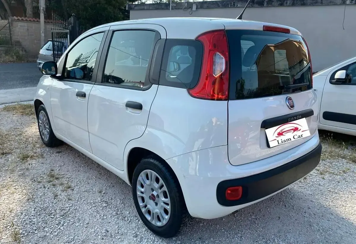 Usata Fiat Panda Lounge 69 CV (50 kW) 2018 Bianco Berlina