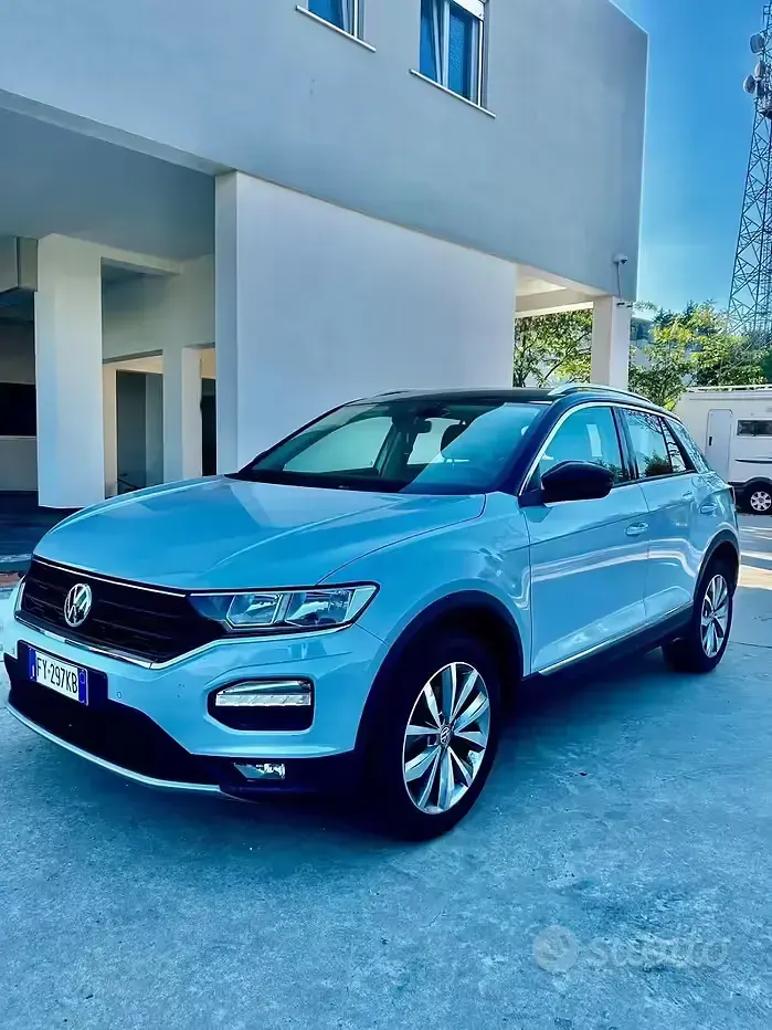 Usata VW T-Roc Style 116 CV (85 kW) 2019 Bianco SUV
