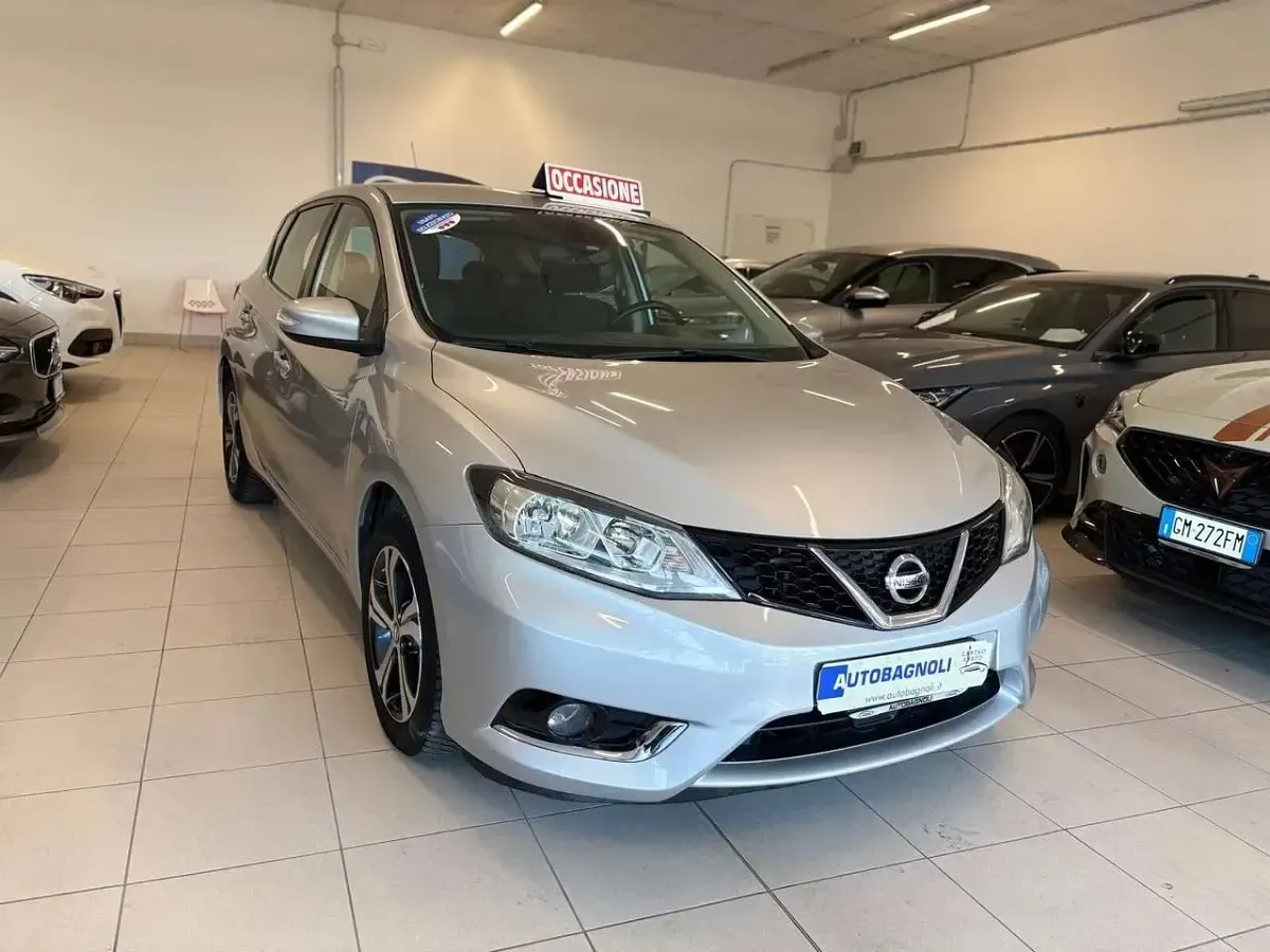 Usata Nissan Pulsar 110 CV (80 kW) 2014 Argento Utilitaria