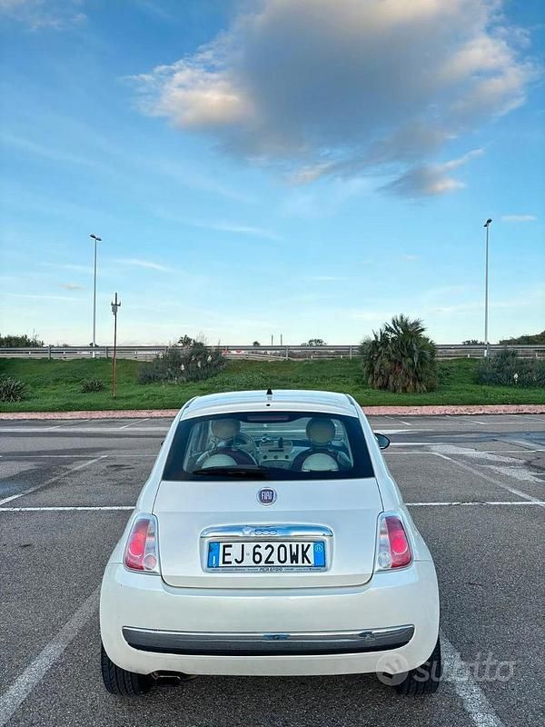 Usata Fiat 500 95 CV (69 kW) 2011 Bianco