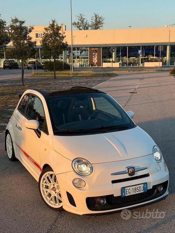 Usata Abarth 500C 2010 Bianco Cabrio