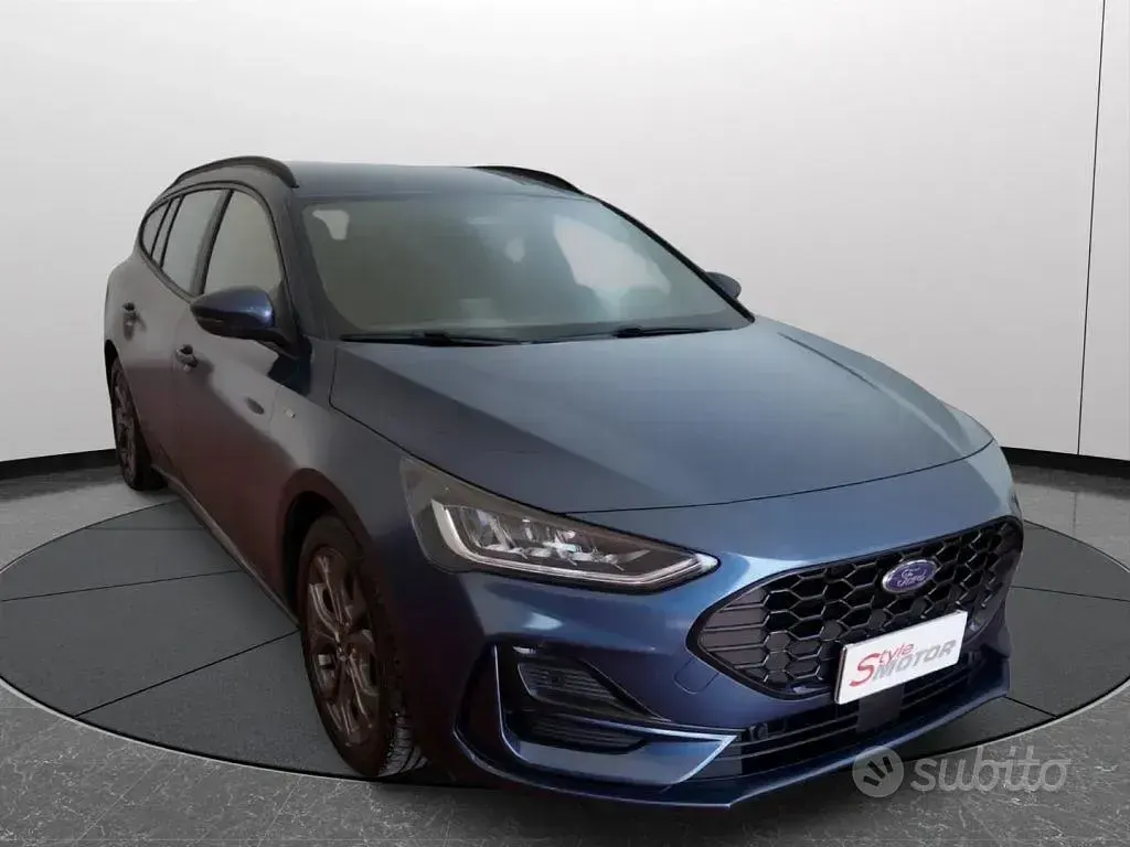 Usata Ford Focus ST 125 CV (91 kW) 2023 Bluazzurro Berlina
