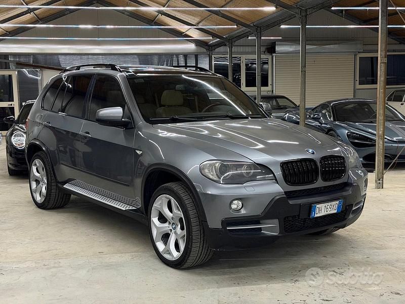 Usata BMW X5 Sport Line 244 CV (179 kW) 2008 Grigio SUV
