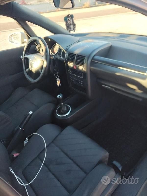 Usata Audi A2 2002 Utilitaria