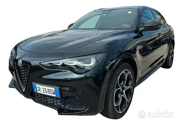 Usata Alfa Romeo Stelvio Veloce 209 CV (153 kW) 2023 Nero SUV