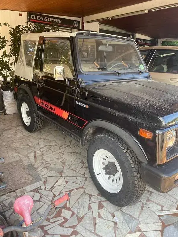 Usata Suzuki Samurai 45 CV (33 kW) 1986 Nero SUV