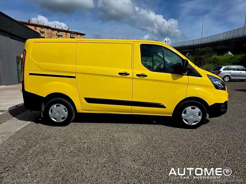Usata Ford Transit Custom Trend 131 CV (96 kW) 2020 Giallo Furgone