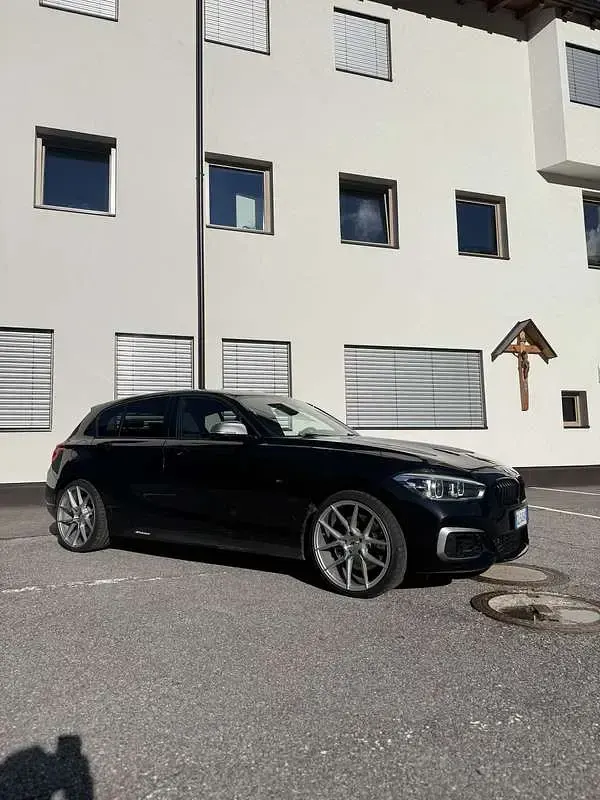 Usata BMW M135 326 CV (239 kW) 2016 Nero Utilitaria