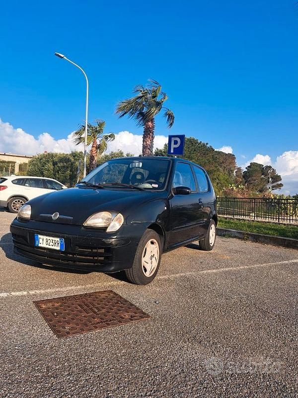 Usata Fiat 600 54 CV (39 kW) 2007 Utilitaria