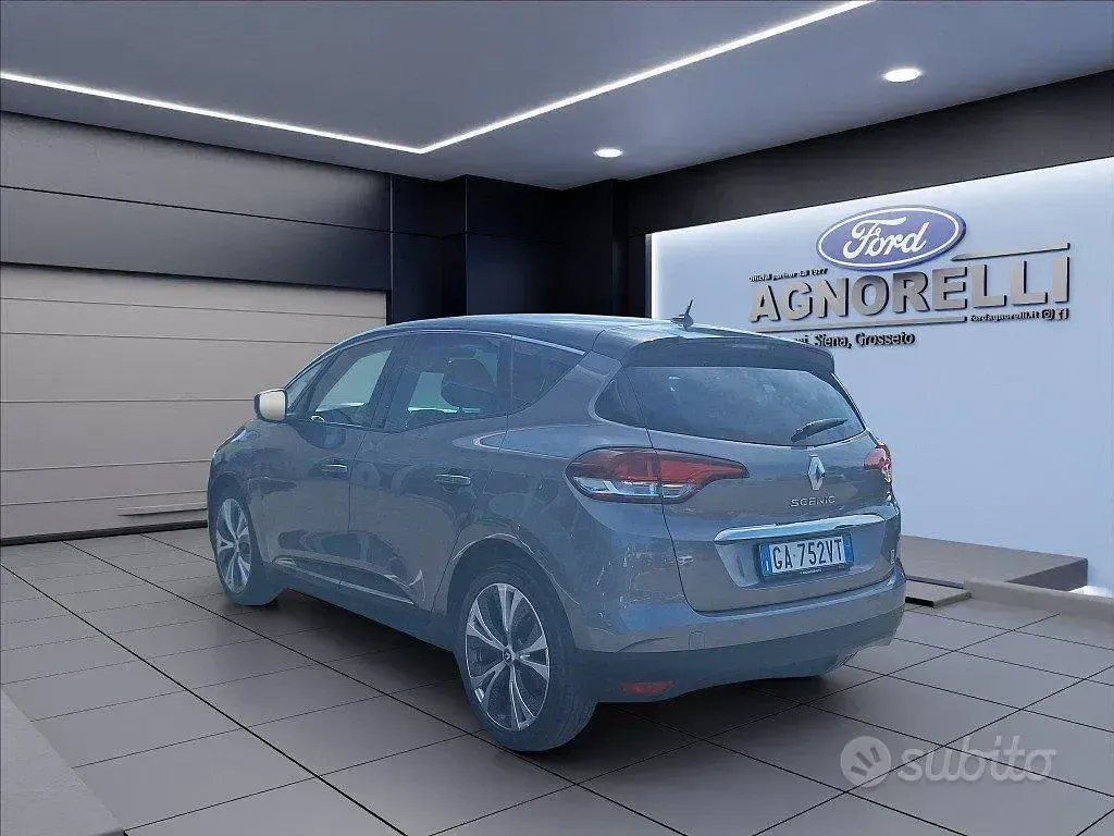 Usata Renault Scénic Intens 120 CV (88 kW) 2020 Grigio Monovolume