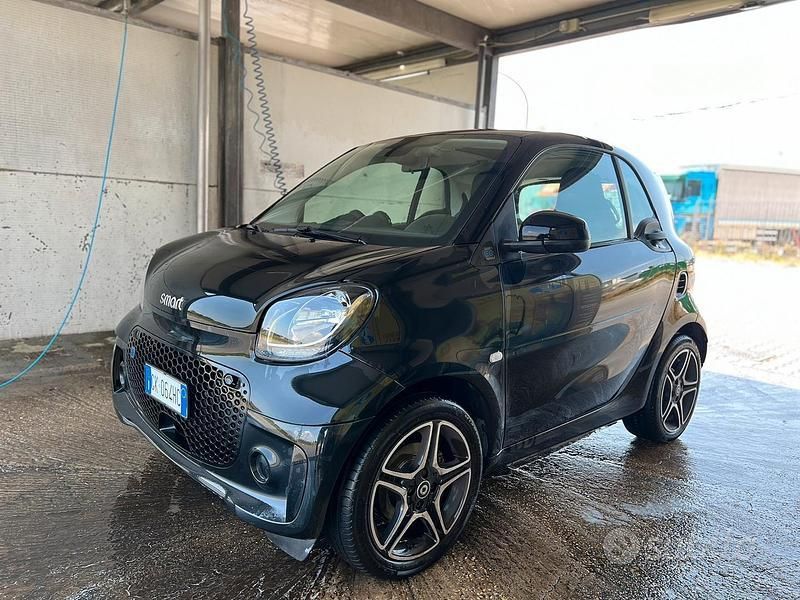 Usata 2022 Smart ForTwo Electric Drive Prime Utilitaria | 15.000 € - Immagine 1/4