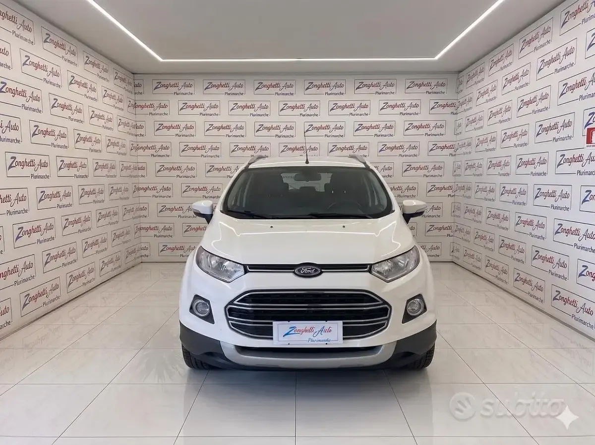 Usata Ford Ecosport Titanium 95 CV (69 kW) 2017 Bianco SUV