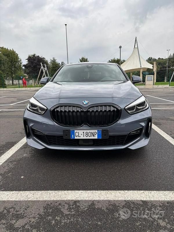 Usata BMW 118 M Sport 150 CV (110 kW) 2021 Grigio Utilitaria