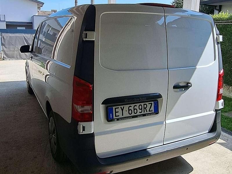 Usata Mercedes Vito 114 CV (83 kW) 2015 Bianco Furgone