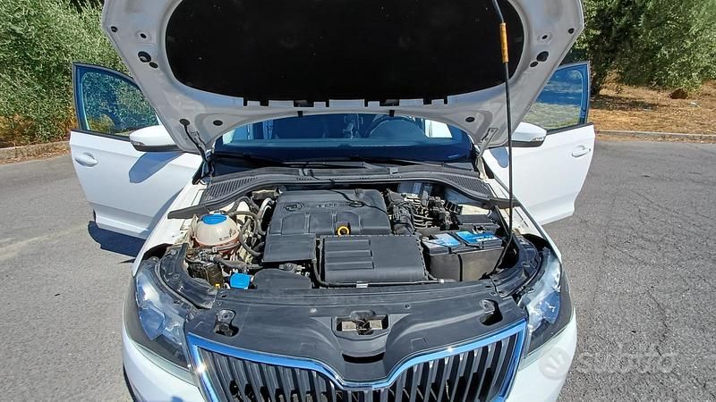 Usata Skoda Rapid 90 CV (66 kW) 2016 Bianco Berlina