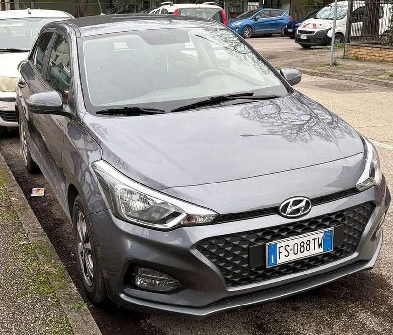 Usata Hyundai i20 75 CV (55 kW) 2018 Utilitaria