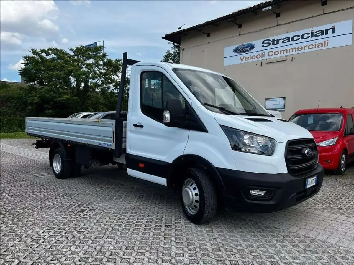 Usata Ford Transit Trend 170 CV (125 kW) 2022 Bianco pastello Furgone