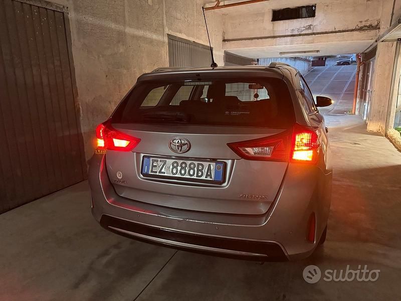 Usata Toyota Auris 90 CV (66 kW) 2013 Station wagon