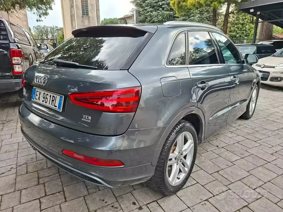 Usata Audi Q3 S-Line 150 CV (110 kW) 2014 Grigio SUV