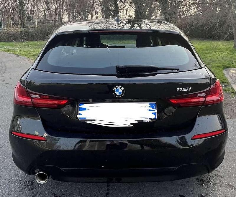 Usata BMW 118 136 CV (100 kW) 2021 Utilitaria