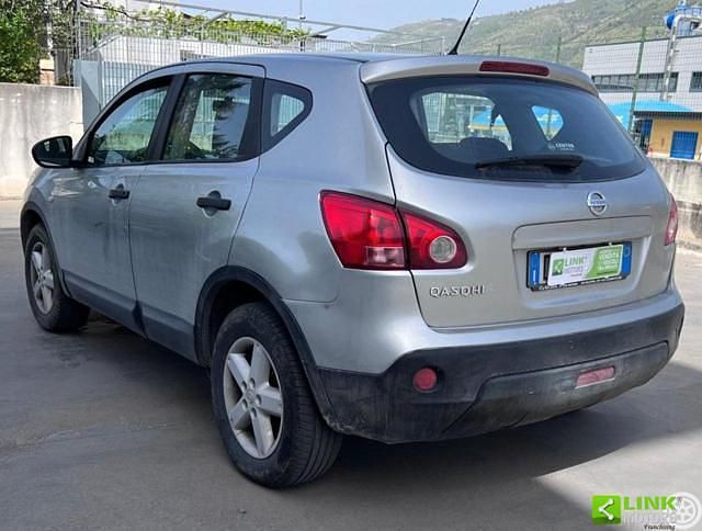 Usata Nissan Qashqai Tekna 114 CV (83 kW) 2007 Grigio SUV