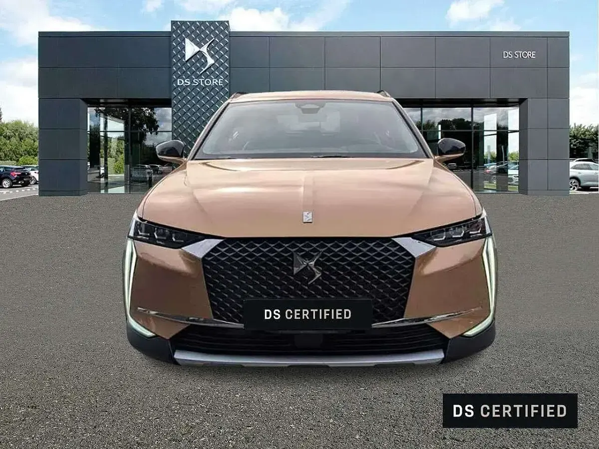 Usata DS Automobiles DS4 Crossback Trocadero 131 CV (96 kW) 2022 Oro SUV