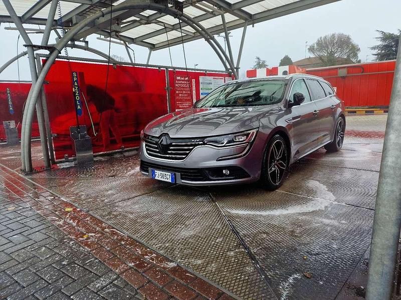 Usata Renault Talisman Intens 131 CV (96 kW) 2017 Grigio Station wagon