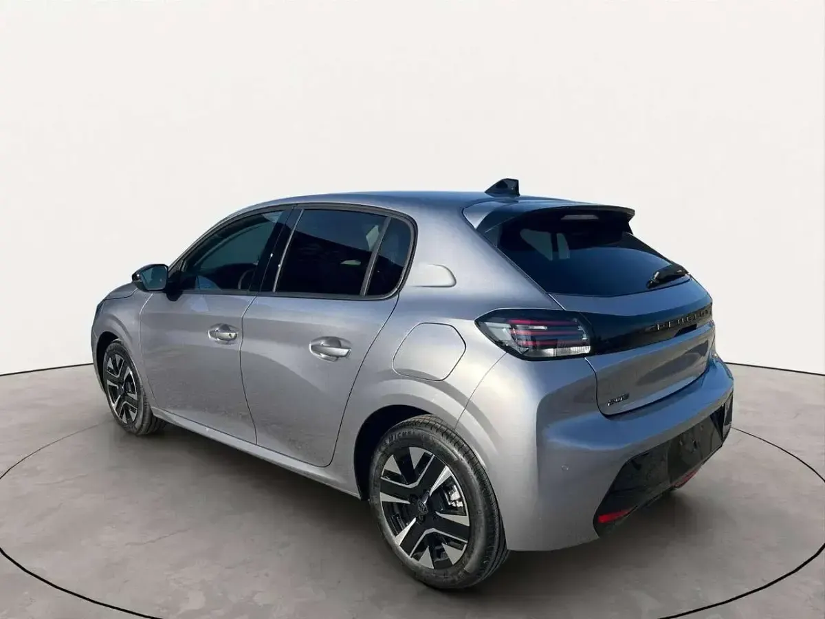 Nuova Peugeot 208 Allure 101 CV (74 kW) 2025 Grigio Utilitaria