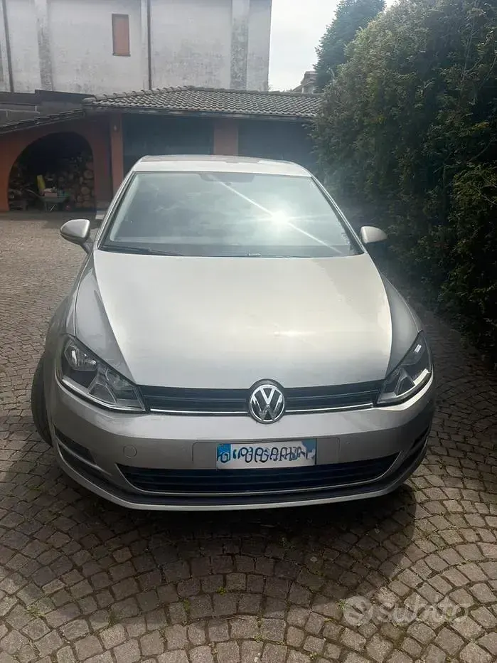 Usata VW Golf VII 105 CV (77 kW) 2013 Grigio Berlina