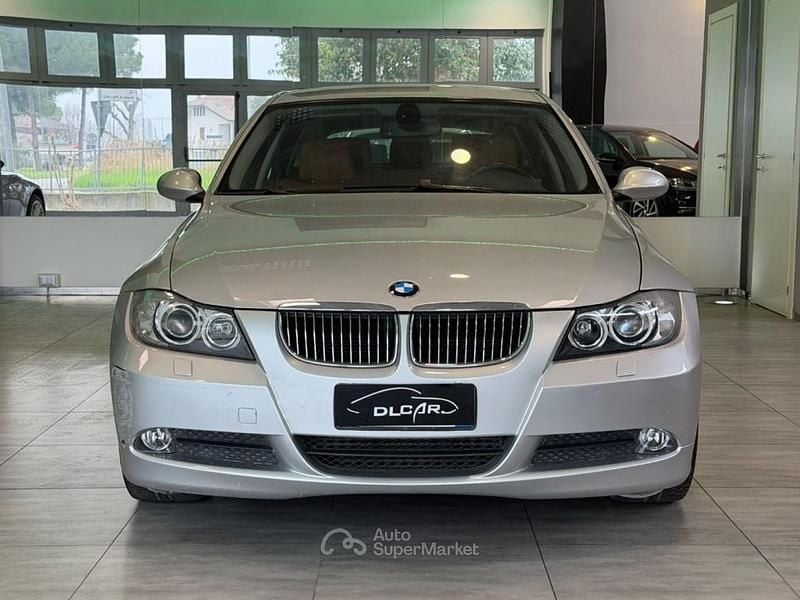 Usata BMW 325 197 CV (144 kW) 2007 Grigio Station wagon