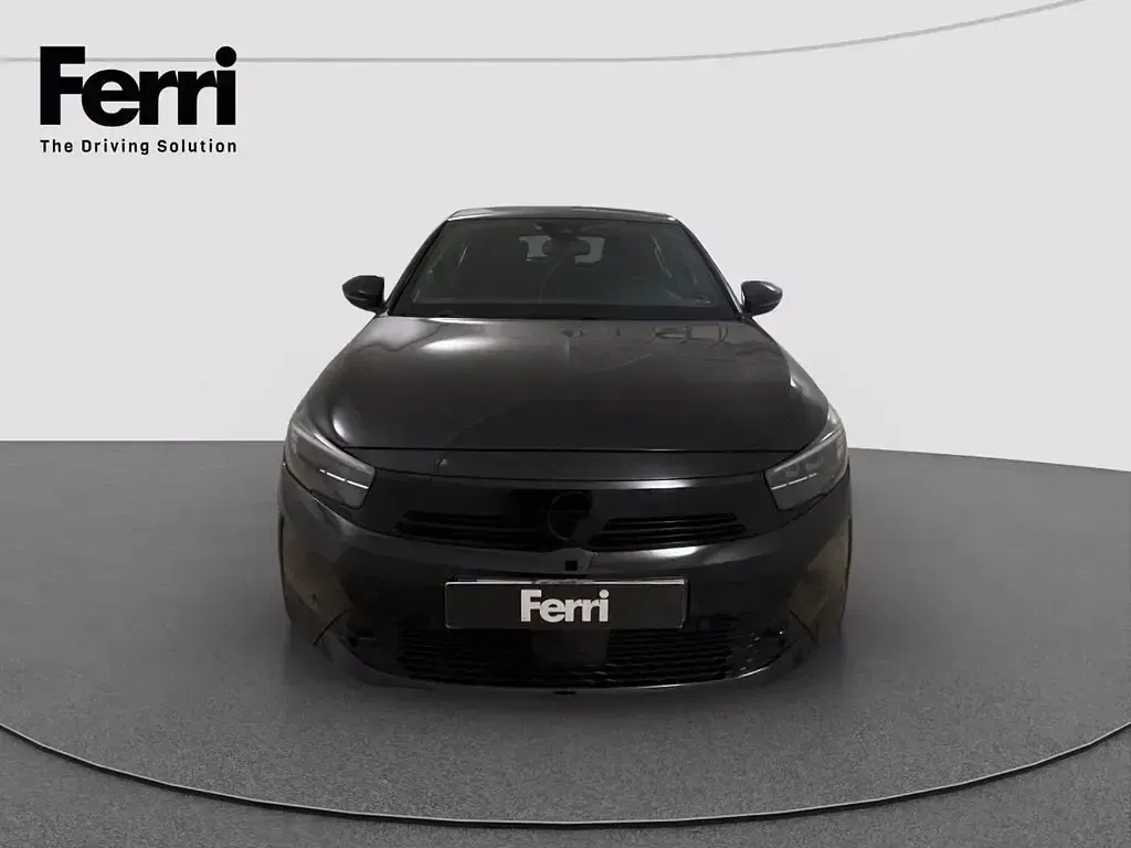 Usata Opel Corsa 110 CV (80 kW) 2025 Nero metallizato Utilitaria