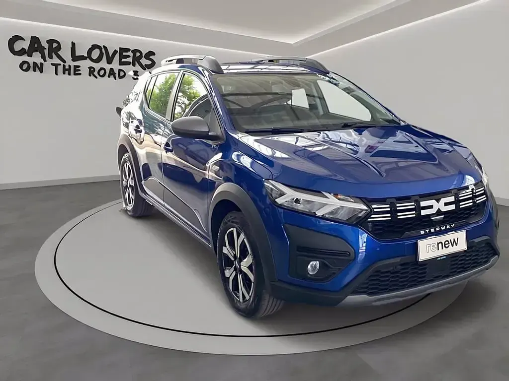 Usata Dacia Sandero Comfort 101 CV (74 kW) 2023 Blu scuro Utilitaria