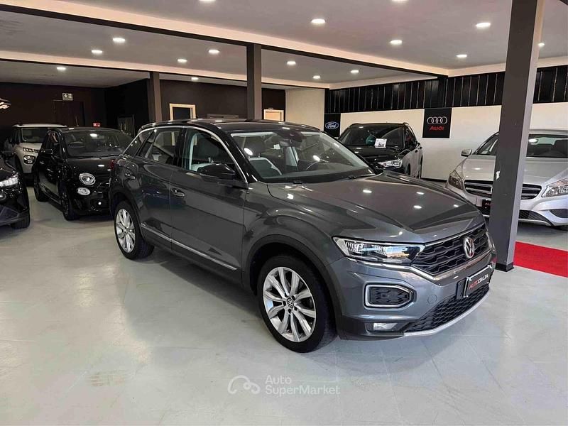 Usata VW T-Roc Advance 150 CV (110 kW) 2019 Grigio SUV