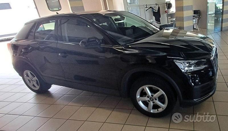 Usata Audi Q2 Design 116 CV (85 kW) 2017 Nero SUV