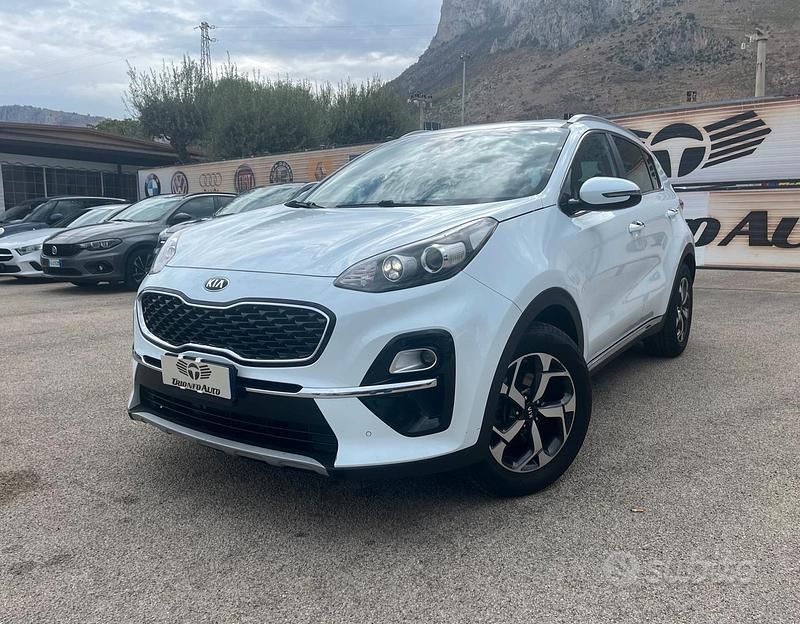 Bianco Usata 2019 Kia Sportage SUV | 18.990 € (Molto cara) - Immagine 1/4