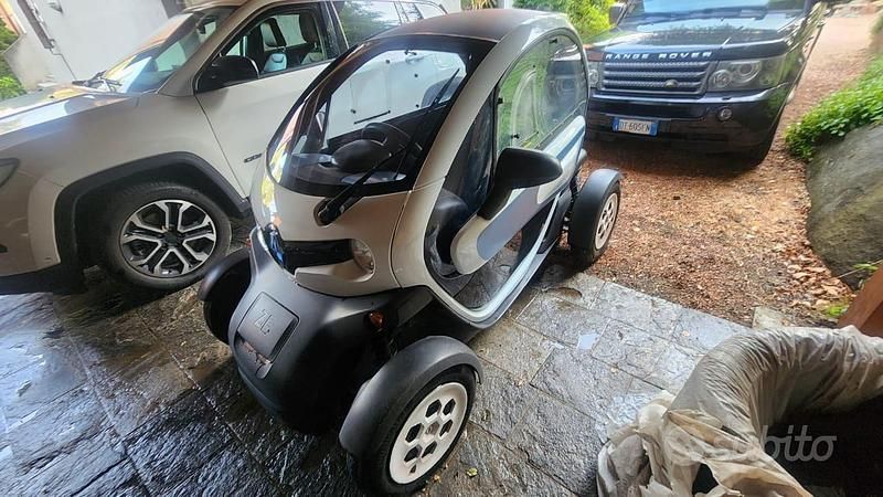 Usata Renault Twizy 12 kW (17 CV) 2015 Bianco Utilitaria