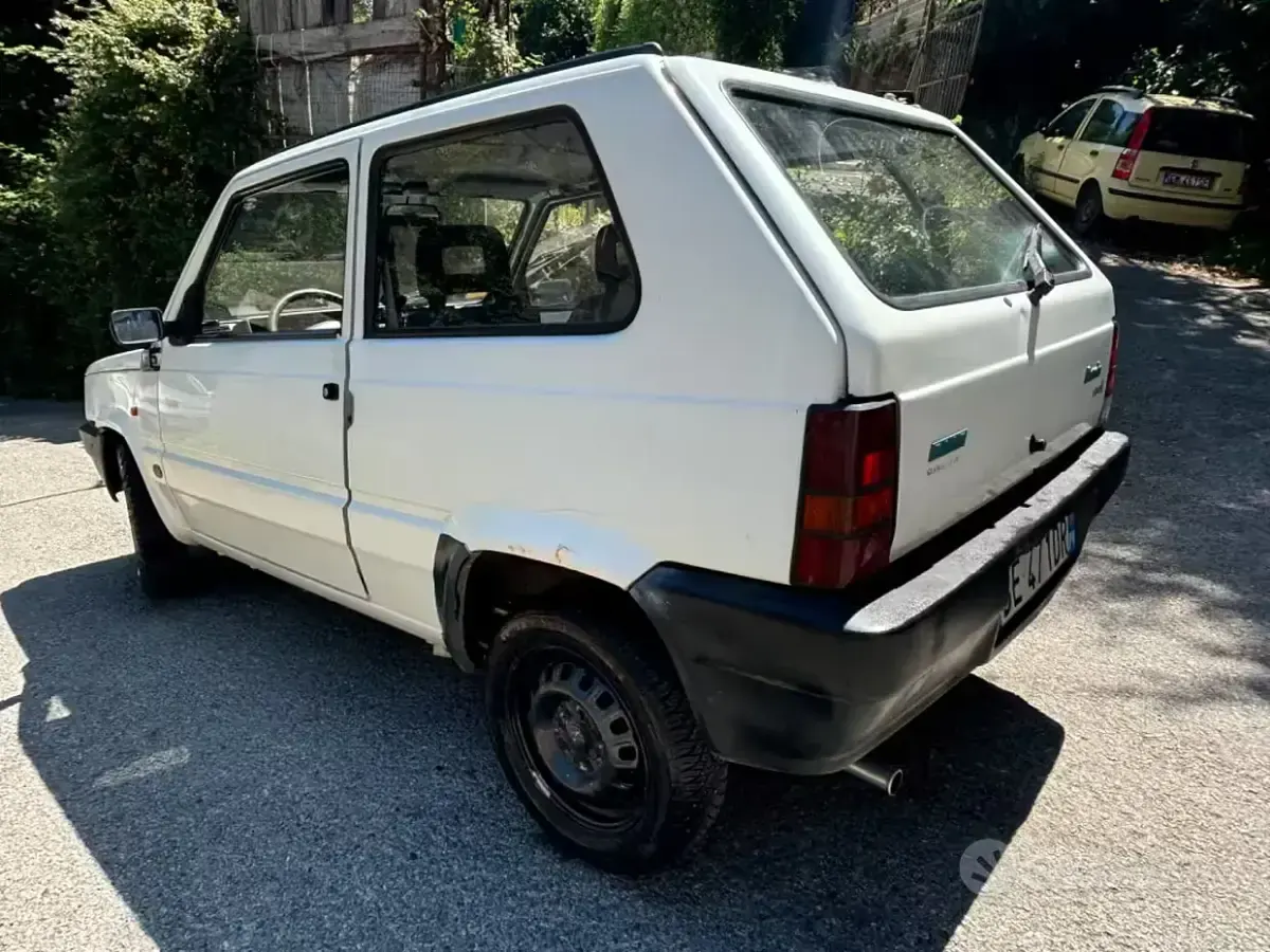 Usata Fiat Panda Young 39 CV (28 kW) 1999 Bianco Coupé