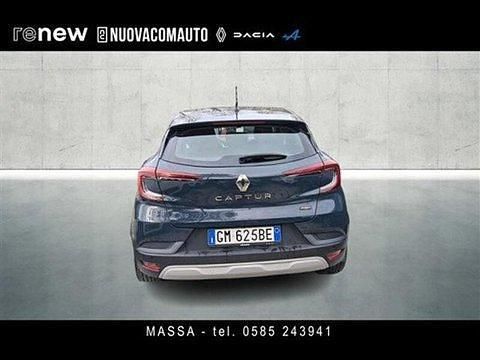 Usata Renault Captur Equilibre 145 CV (106 kW) 2022 Blu scuro SUV