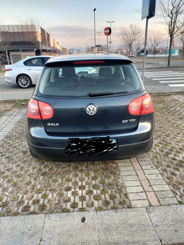 Usato 2005 VW Golf V Diesel (2.800 €)