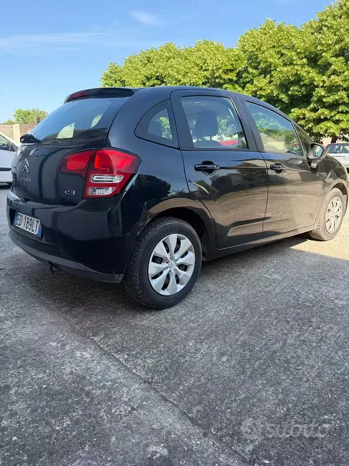 Usata Citroën C3 Exclusive 70 CV (51 kW) 2011 Nero Berlina