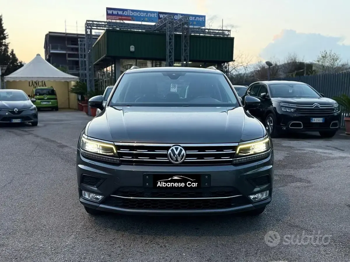 Usata VW Tiguan Style 150 CV (110 kW) 2017 Grigio SUV