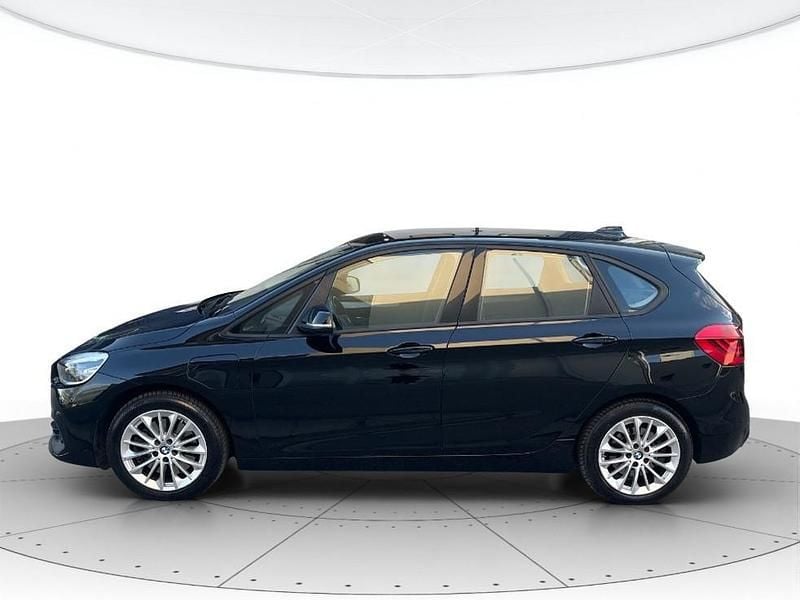 Usata BMW 225 Active Tourer iPerformance 136 CV (100 kW) 2021 Nero Monovolume