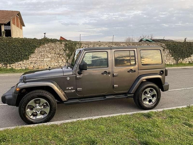 Usata Jeep Wrangler Unlimited Sahara 200 CV (147 kW) 2018 SUV