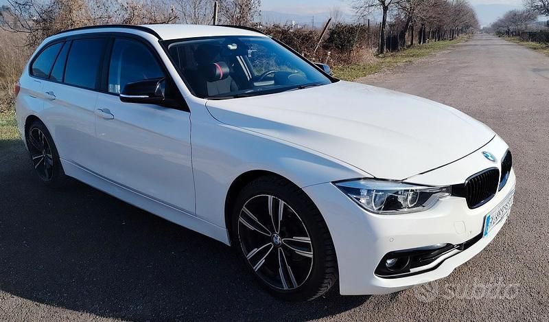 Usata BMW 318 150 CV (110 kW) 2017 Bianco Station wagon