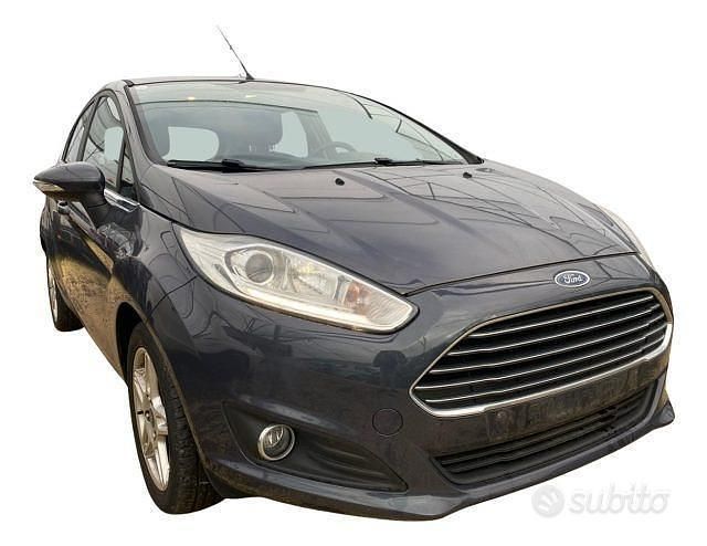 Begagnad Ford Fiesta 75 HK (55 kW) 2015 Grå Sedan